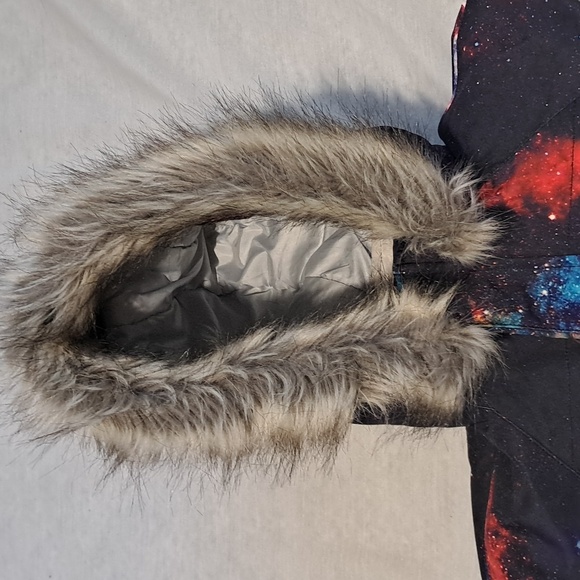 Bluemagic Kids Girls/Boys Snowsuit. Size 110/5T. Galaxy Print. - Picture 2 of 16